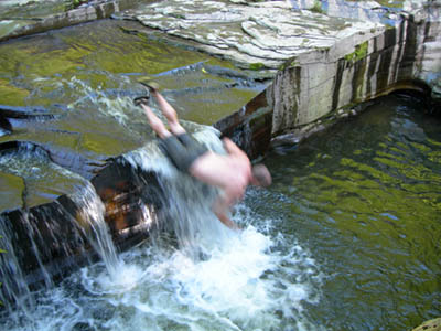 falling-falls1