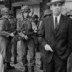 Koch Family & The Tea Bagger Loonies 1961-2009: JFK Faced Exact Same Crazy Rightwing Billionaire Family As Obama