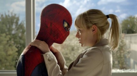 Andrew-Garfield-and-Emma-Stone-in-The-Amazing-Spider-Man-2012-Movie-Image2-600x332